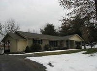 2144 N Rykers Ridge Rd, Madison, IN 47250