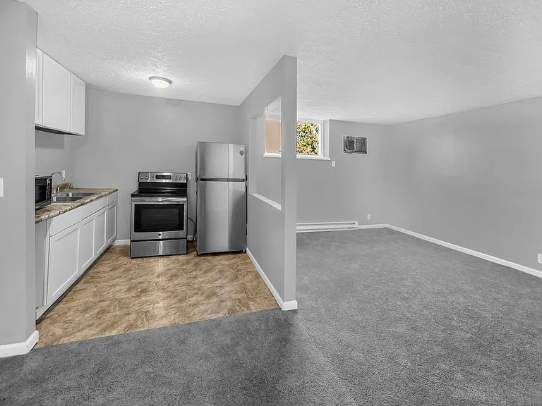 210 Kiick St #1 — Photo 9