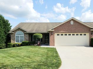 2716 Manassas Dr, Maryville, TN 37804