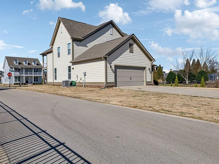 1222 Westlawn Blvd — Photo 42