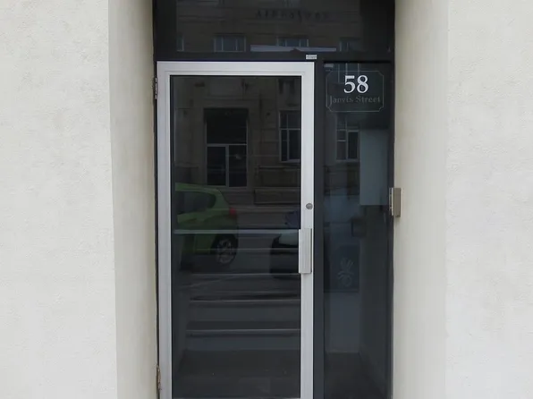 58 Jarvis St N #202, Fort Erie, ON L2A 2S4