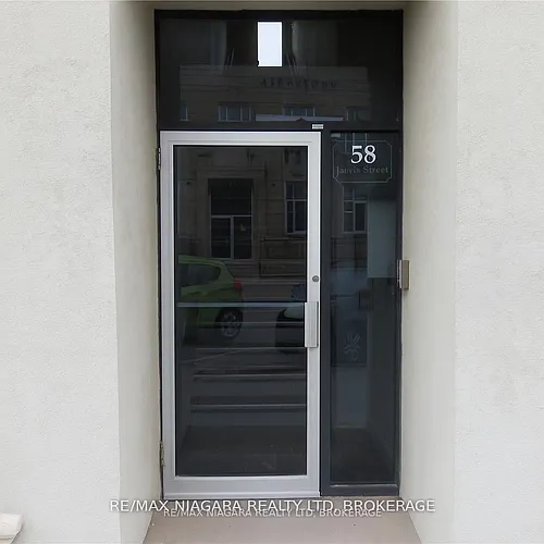 58 Jarvis St N #202 Photo 1