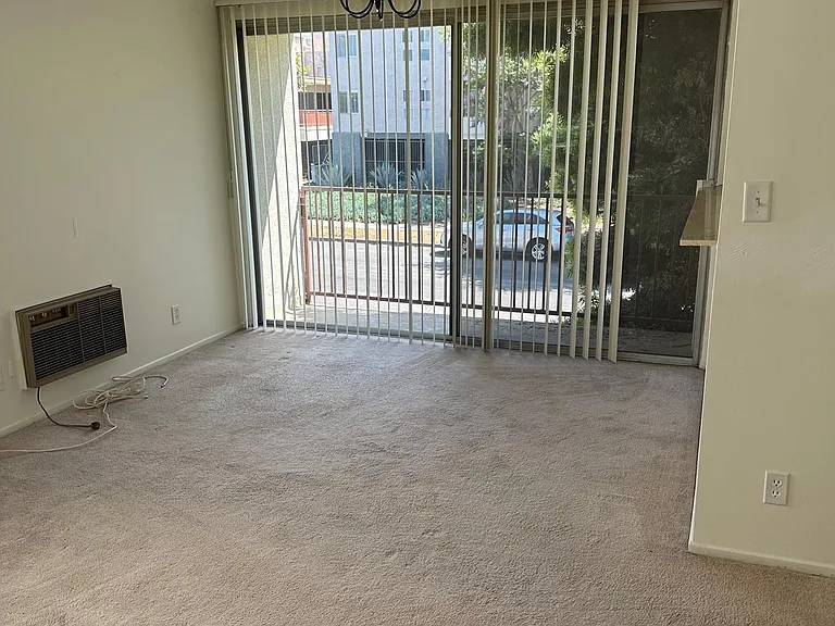 3667 Dunn Dr — Photo 4