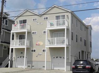 339 43rd Pl, Sea Isle City, NJ 08243