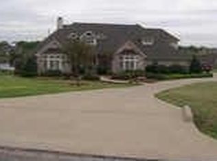 1511 Bentwater Pkwy, Granbury, TX 76049