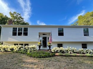 30 Pawtuxet Rd, Plymouth, MA 02360