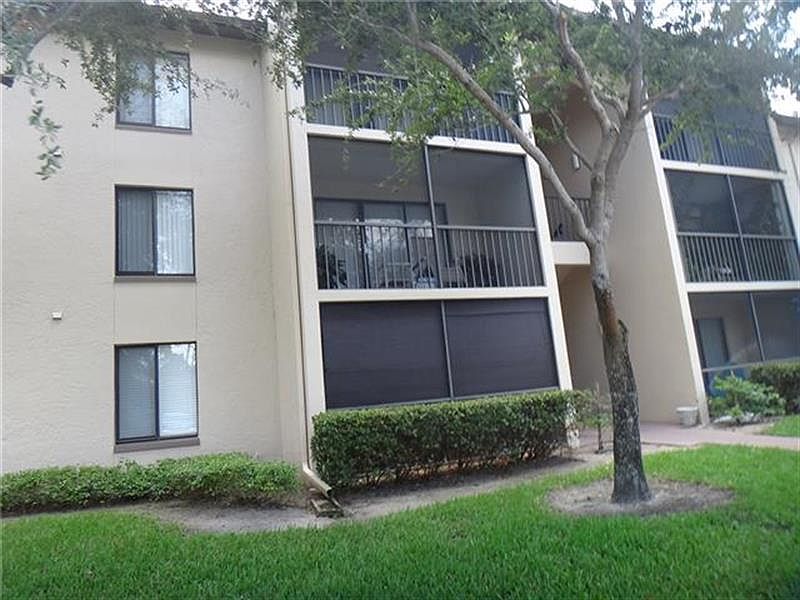 1st image of 204 Foxtail Dr APT A3