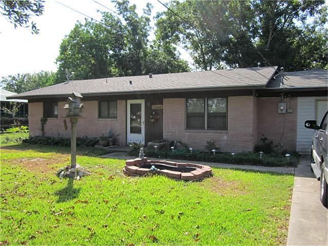 1st image of 11805 32nd St