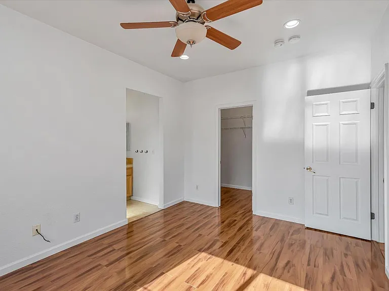 3654 Jasmine Cir — Photo 9