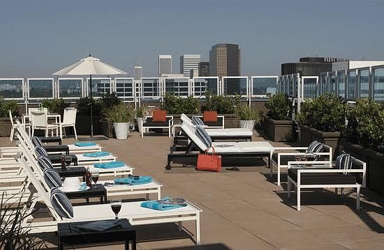 Beverly Hills Apartments