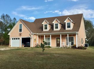 300 White Chapel Rd, Carriere, MS 39426