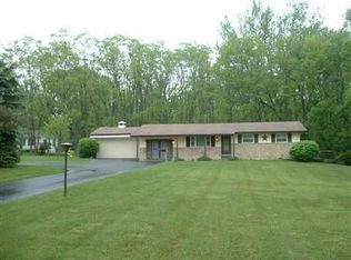 9963 Mile Rd, New Lebanon, OH 45345