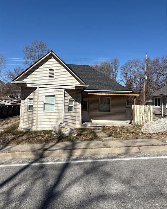 1st image of 805 Mason Ave