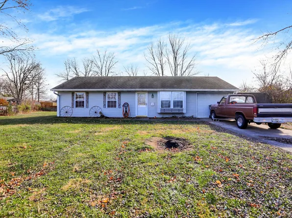 5 Woodridge Ct, New Whiteland, IN 46184