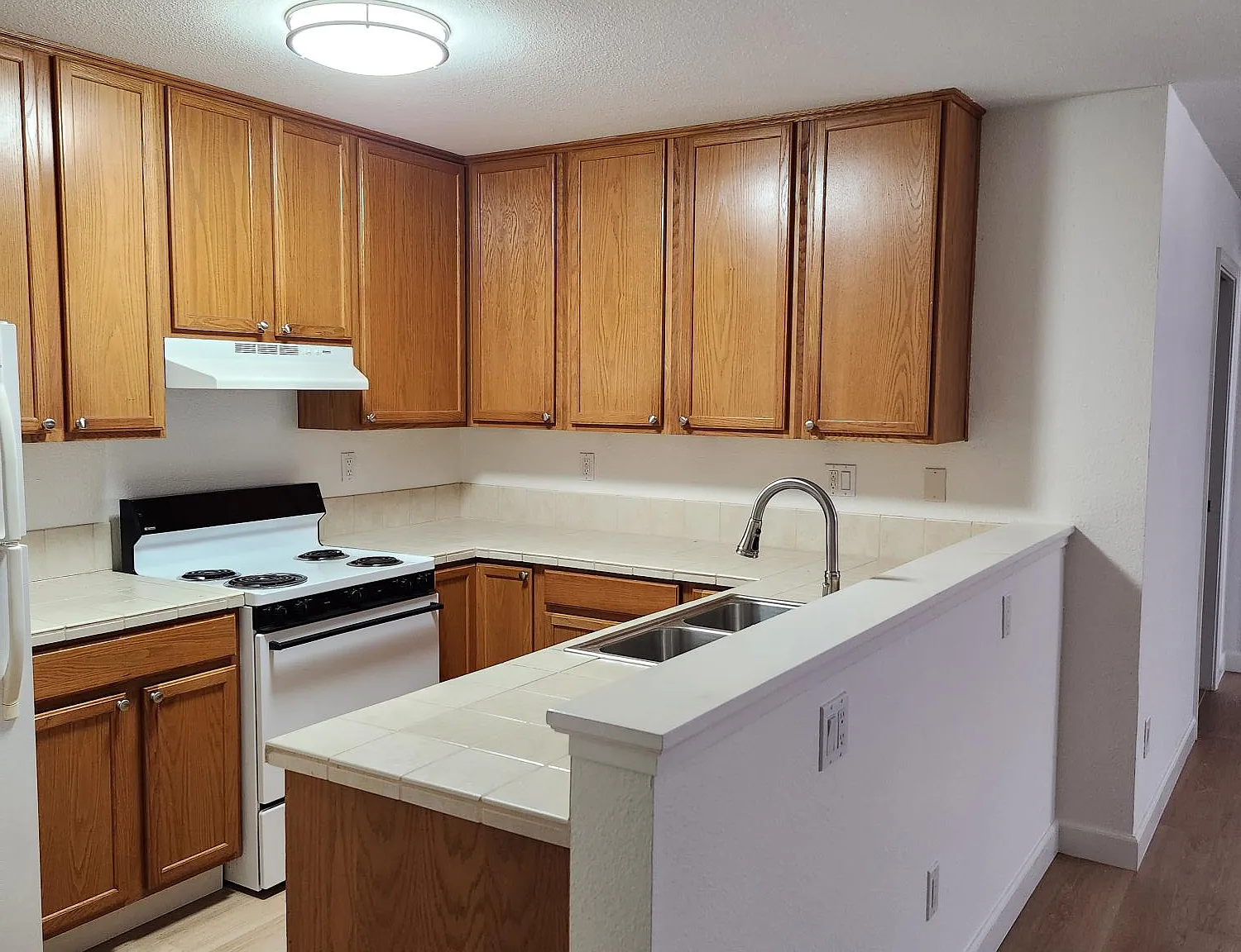 1 bed, 820 sqft, $2,695 — Photo 4