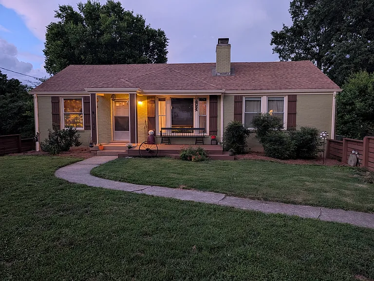 1023 Mitchell Rd — Photo 30