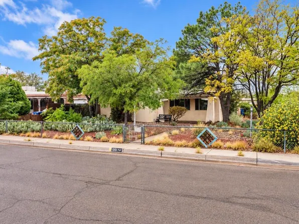 1001 Florida St SE, Albuquerque, NM 87108