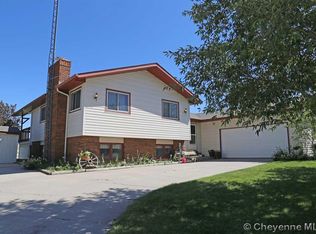 10901 Yellow Bear Rd, Cheyenne, WY 82009