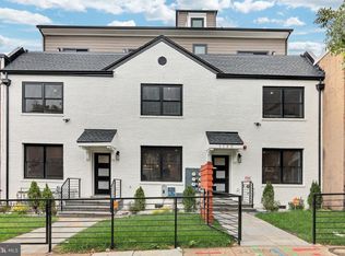 1130 Penn St NE APT 6, Washington, DC 20002