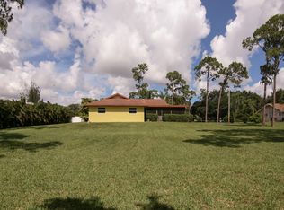 5601 Pinetree Rd, Parkland, FL 33067