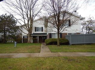 54 Churn Rd, Matteson, IL 60443