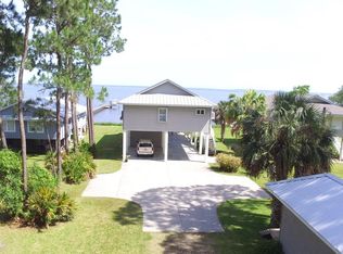 2470 Highway 98 E, Carrabelle, FL 32322