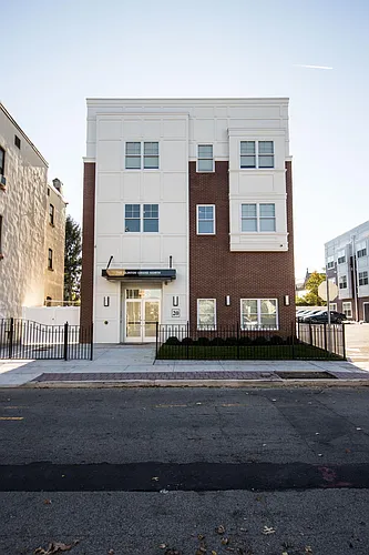 20 N Clinton St #201 Photo 1