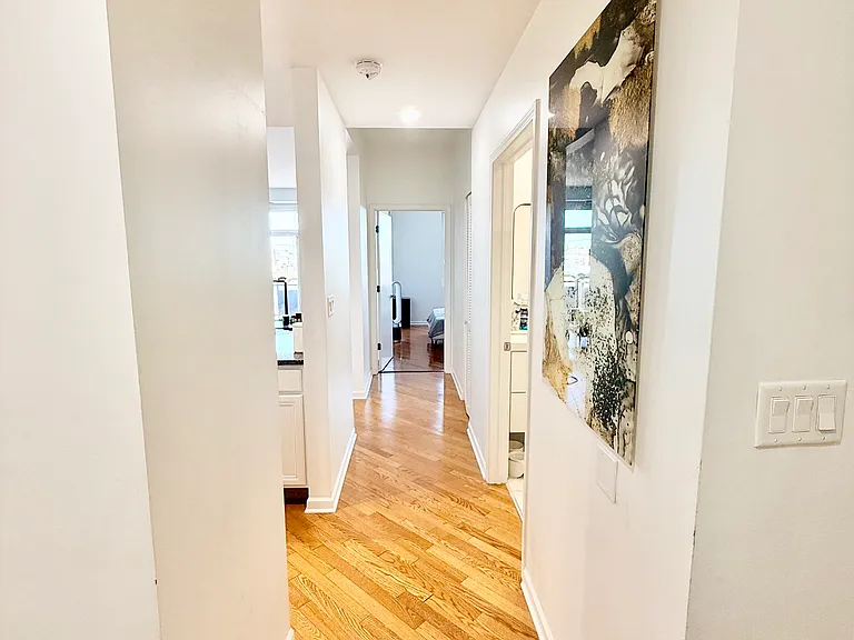 2317 W Wolfram St #413 — Photo 17