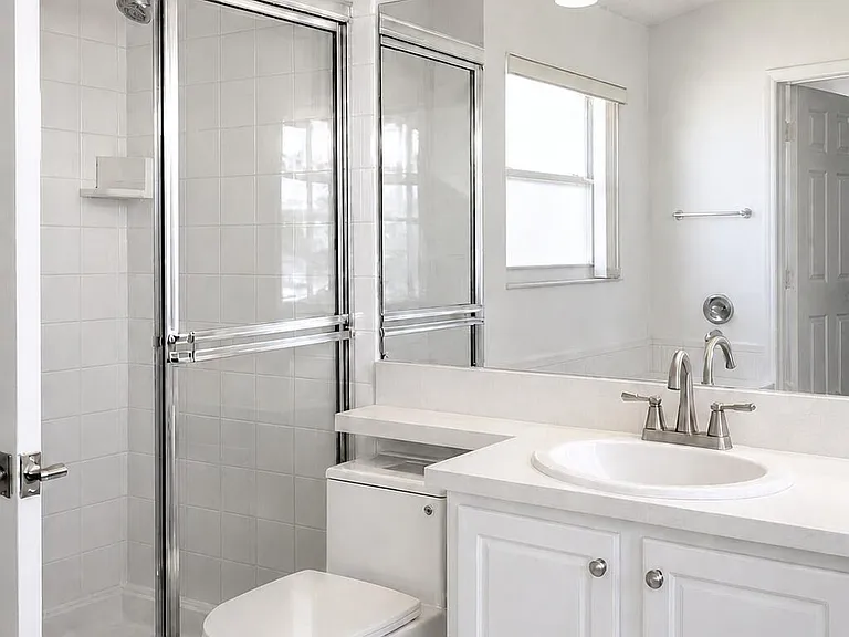703 Crosswinds Dr — Photo 8