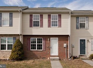 413 Surrey Club Ln, Stephens City, VA 22655