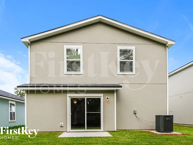 11337 Margarets Landing Pl — Photo 14
