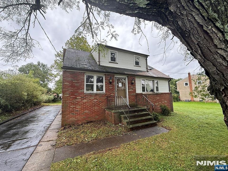 1st image of 111 Linden Street