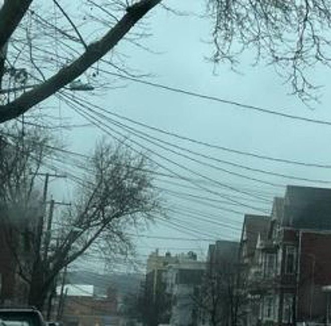 Exterior Neighborhood (street photo)