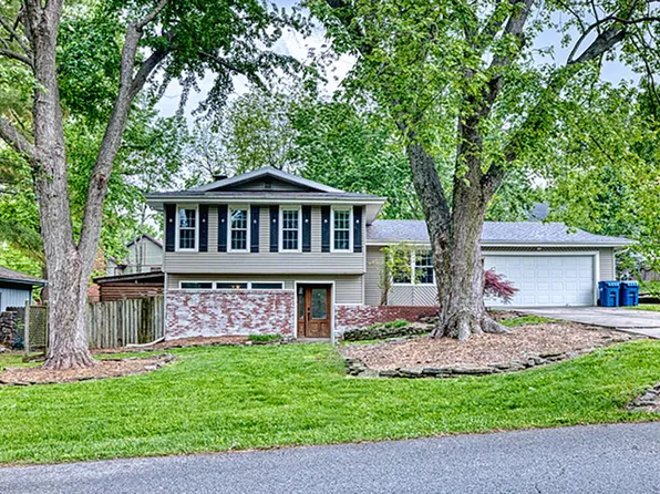 2104 E Cardinal Street, Springfield, MO 65804