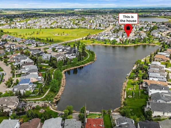 1117 Klarvatten Cv NW, Edmonton, AB T5Z 3N3