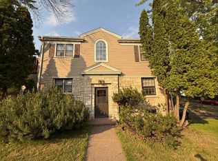 222 S 21st Ave E #1, Duluth, MN 55812