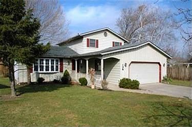 1st image of 136 Winthrop Dr