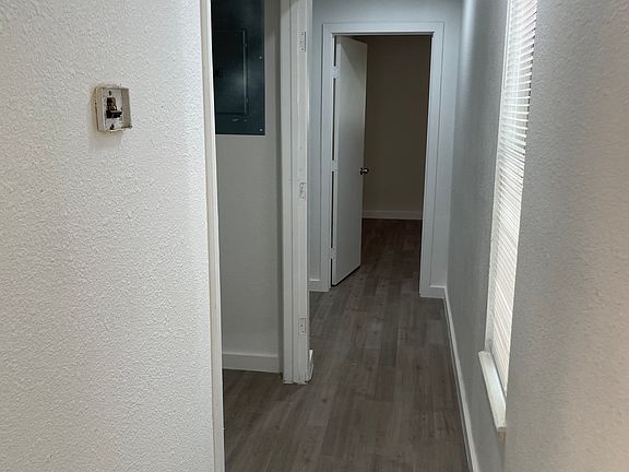2nd image of 5401 Atascosa Dr #B