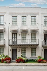 312 Stonemont Dr, Atlanta, GA, 30305