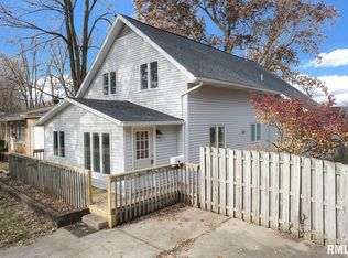 1521 Selinger St, Springfield, IL 62702