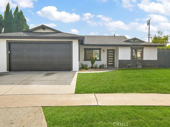 1018 E Buoy Ave, Orange, CA 92865