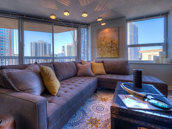 5th image of 545 N Dearborn St #3407