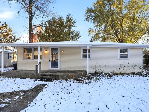 629 9th St, Shelbyville, IN 46176