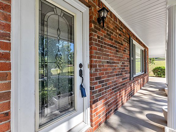 3rd image of 3268 Spring Place Rd SE