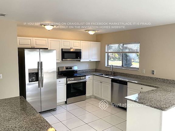4th image of 785 SW Belmont Cir