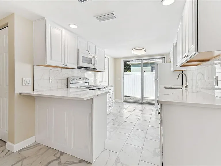 223 148th Ave E — Photo 26