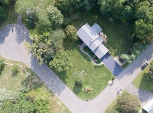 9 Hill Cir, Trumbull, CT 06611