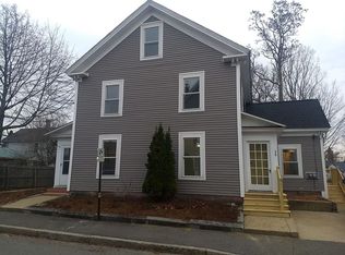 24 Lyndon St, Concord, NH 03301