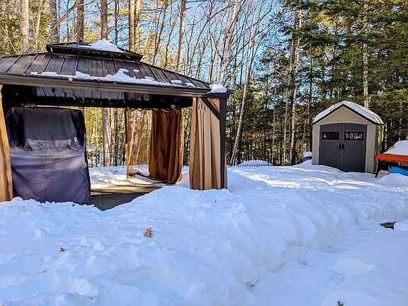 4th image of 7 Ledges Road (aka Unit 79)