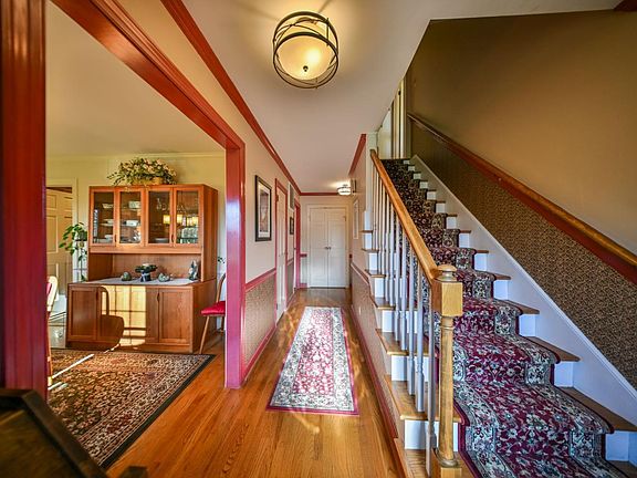 2nd image of 732 Chikasaw Rd